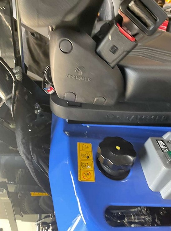 SXG 327, Kosiarka Iseki SXG 324