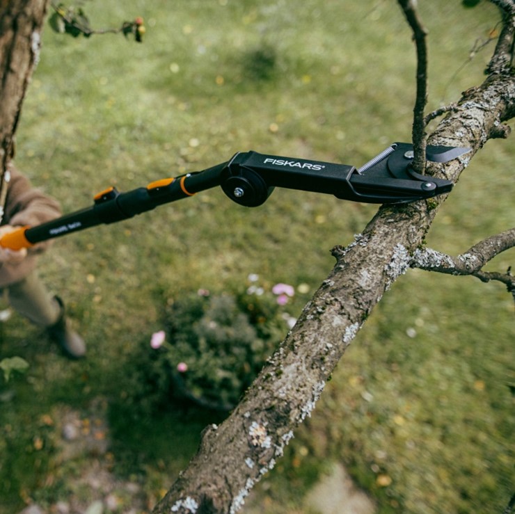 Głowica sekator ogrodowy do cięcia suchych gałęzi na tyczkę OneClick, Fiskars 1080702