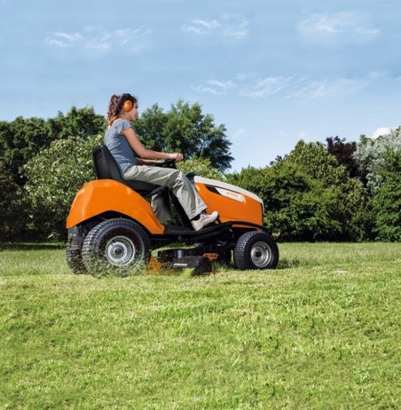 Kosiarka samojezdna STIHL RT 4112 SZ, Stihl 61652000013