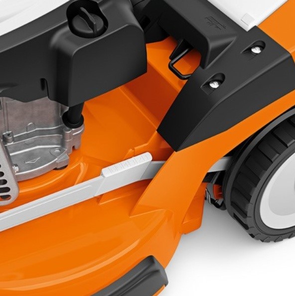 Kosiarka spalinowa z napędem  RM 443 V Stihl WB400113425