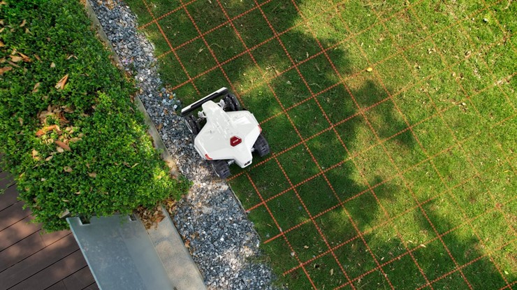 Kosiarka automatyczna LUBA mini AWD LiDAR 1500 MAMMOTION