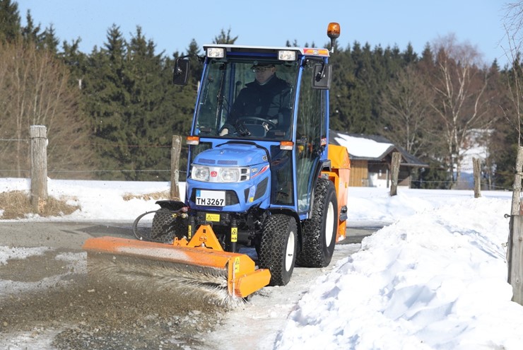 TM3267AL, Traktor Iseki TM 3267 AL