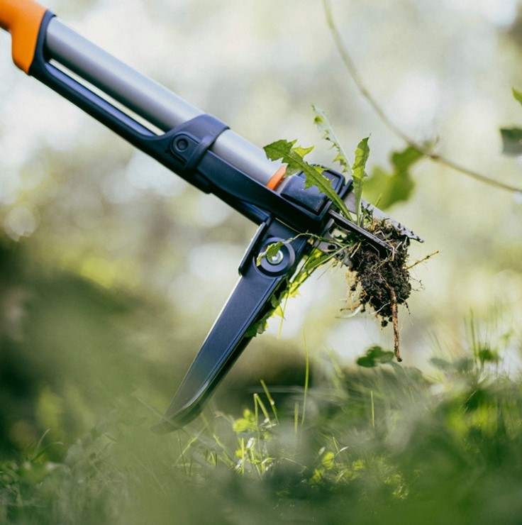 WYRYWACZ NARZĘDZIE DO WYRYWANIA USUWANIA CHWASTÓW WYCINAK FISKARS X-series, Fiskars 1080510