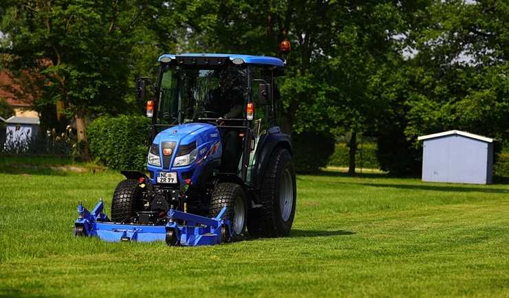 TG6687, Traktor Iseki TG 6687 AHLK