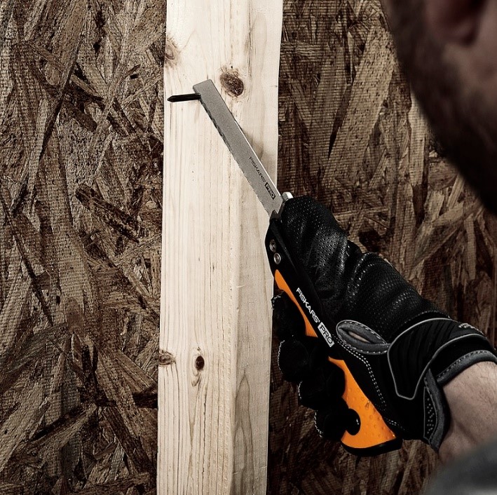 Piła składana kompaktowa 150 mm, Fiskars 1062934