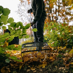 Łopato grabie ERGONOMIC 42 cm, Fiskars 1077116