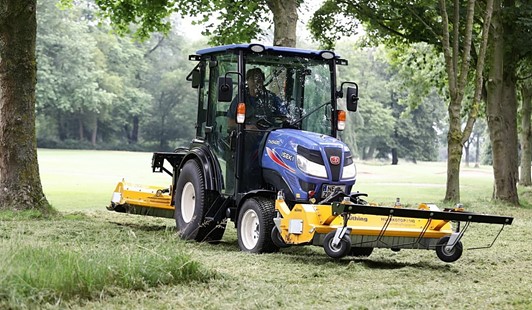 TH5420, Traktor Iseki TH 5420 AHLK