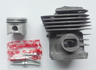Cylinder z tłokiem