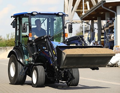 TH5420, Traktor Iseki TH 5420 AHLK