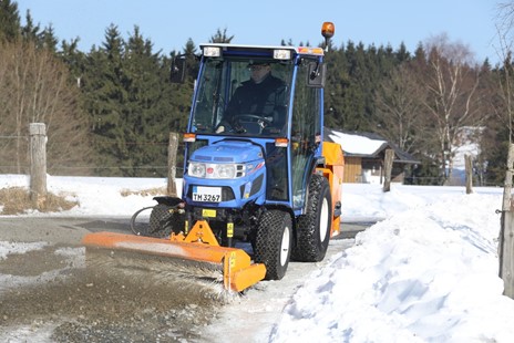 TM3267AL, Traktor Iseki TM 3267 AL