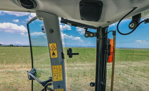 TG6687, Traktor Iseki TG 6687 AHLK