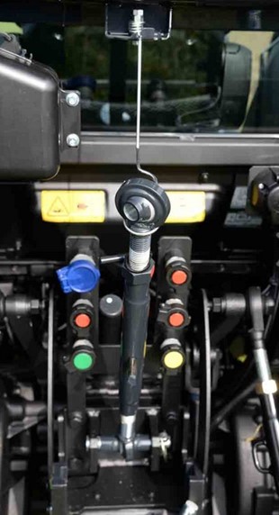 TG6687, Traktor Iseki TG 6687 AHLK